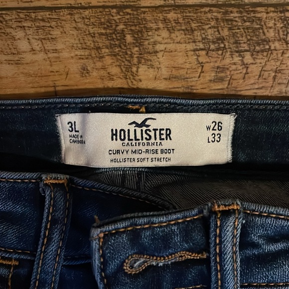 Hollister Dark Blue Mid-Rise Boot Cut Women's Jeans - Picture 2 of 3